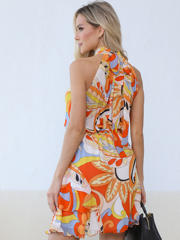 Платье америнканка с воланами оранжевое с принтом