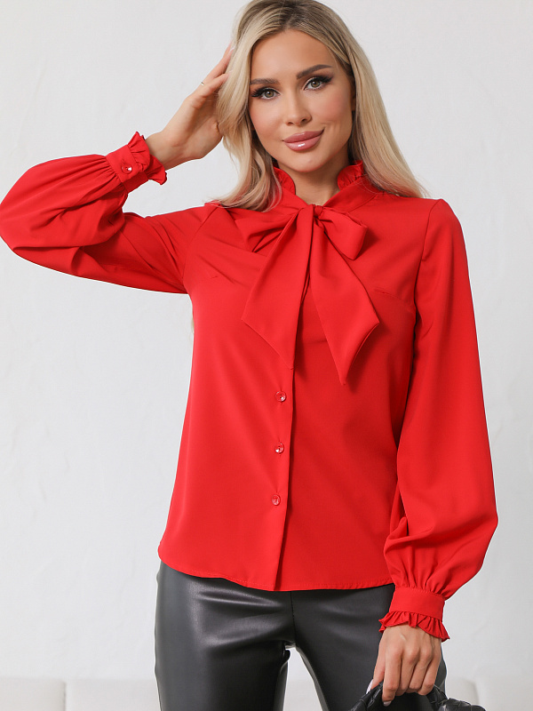 Блуза с бантом однотонная цвет красный
